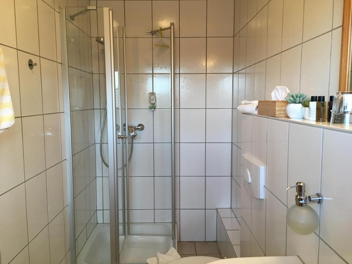 Landhaus-Apartments Wattenheim Extérieur photo